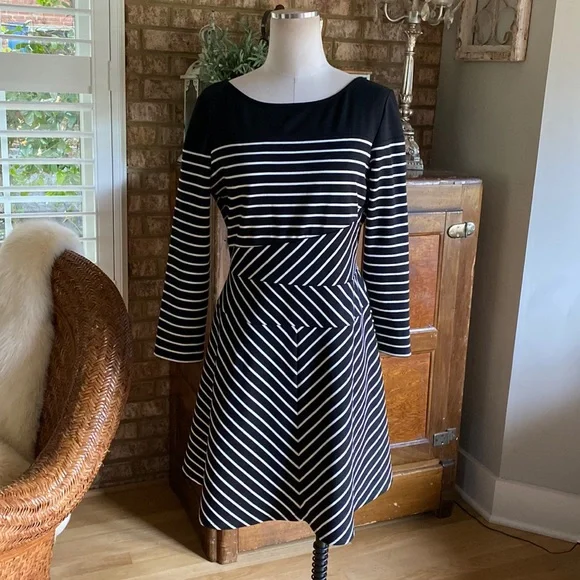 BCBGMaxAzria | Dresses | Bcbg Maxazria Black White Striped Dress Large New  | Poshmark